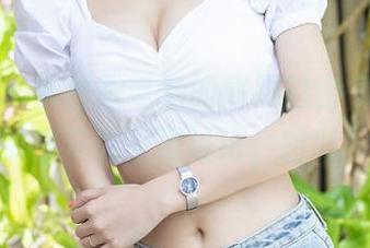 爱蜜社 – 泥鳅鳅与她的高跟鞋合集，每一步都可以引发讨论，哈哈！