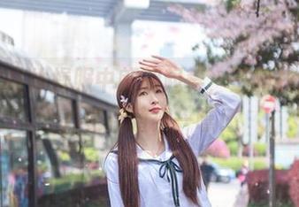 双马尾在体操服中翩翩起舞，王羽杉最新图片更新值得一瞧！