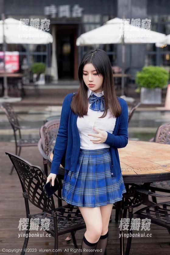 秀人网-周慕汐fairy 秀人网 - 周慕汐fairy最新泳装亮相,试问谁能拒绝这样清凉的诱惑呢?