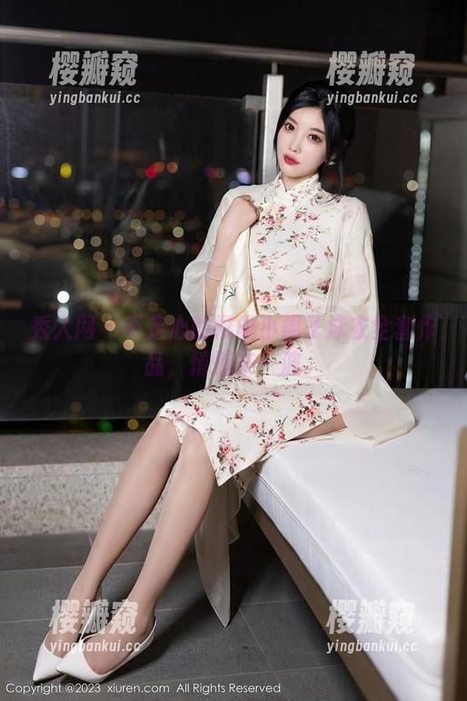 秀人网-樱桃小阑子 秀人网 - 不走心的樱桃小阑子泳衣全套作品,悄悄来一波。