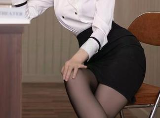秀人网 – 牛仔裤美腿精选，陈小喵秀得我眼泪都掉了。