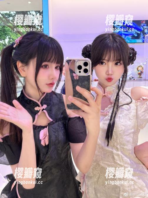 秋山AkI 午夜更新,秋山AkI的裸足令人侧目,整理了一堆泥土的美,管它是秋天还是春季!