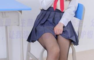 稚乖画册 – 生煎团团的高清美足，分享一下，让我这个光脚的羡慕嫉妒恨。