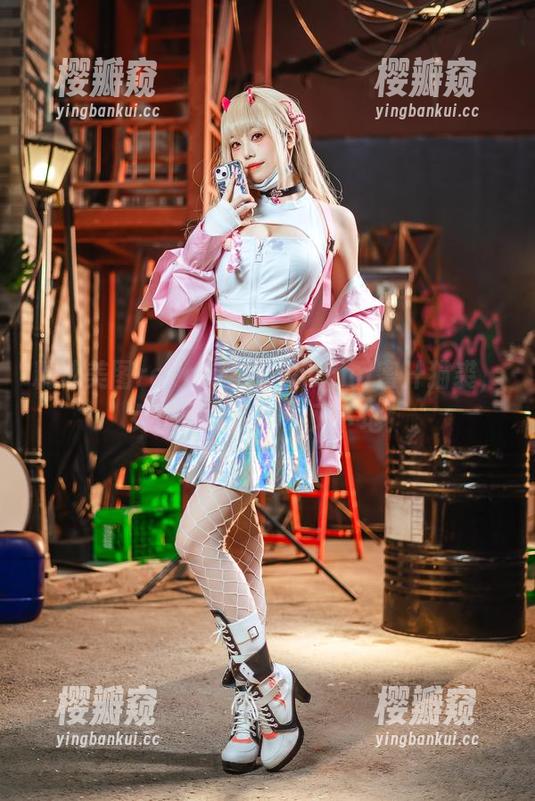 蜜汁猫裘 精选美图revolvingaround蜜汁猫裘,女仆兽耳娘上天又下地!