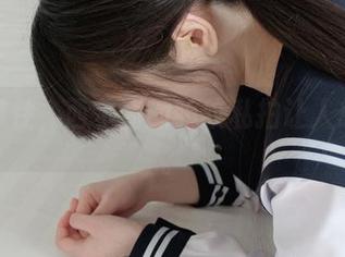 自由随性，西尔酱的豹纹私拍让人想多了。
