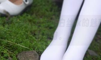 福利多到反常，西尔酱白丝jk的魅惑又在你眼前。