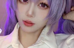 全套的阿九从不咕咕女孩，图片的每一幕都像是在低语