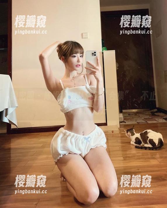 陈妮妮UNI 微密圈 - 陈妮妮UNI浴室“合集”,不止是洗澡的地方