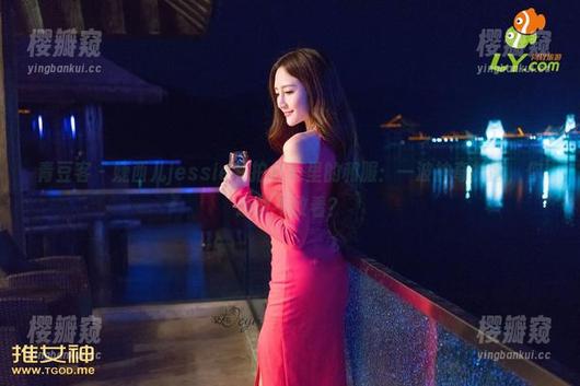 青豆客-婕西儿jessie 青豆客 - 婕西儿jessie私拍合集里的和服:一波神奇礼服,你还敢不敢看?