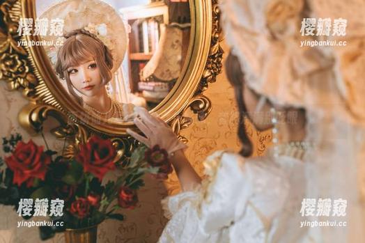 面饼仙儿 面饼仙儿写真集:女仆姐妹,套路满满别眨眼