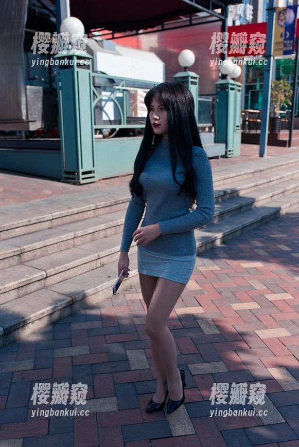魔镜街拍-婷婷 魔镜街拍 - 免费美图:婷婷的灰裙午后迷雾,像是在梦里转圈圈呢