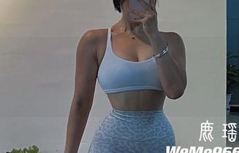微密圈 – 鹿瑶的内衣图包：一件衣服，千种可能，来试试吧！